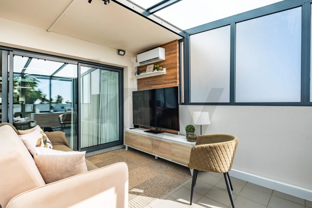 Apartamento T2 para Venda em Caniço Foto 24