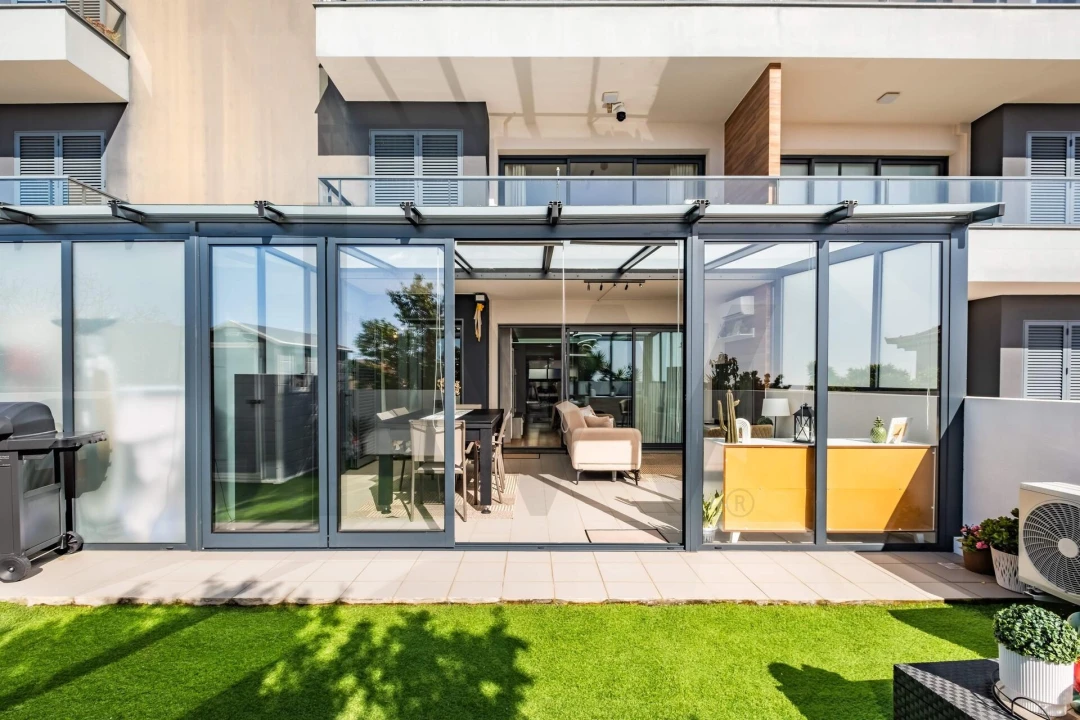 Apartamento T2 para Venda em Caniço Foto 30