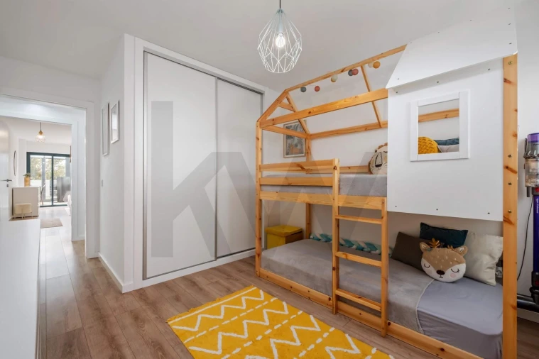 Apartamento T2 para Venda em Caniço Foto 7