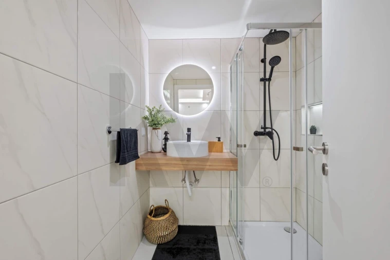 Apartamento T2 para Venda em Caniço Foto 4