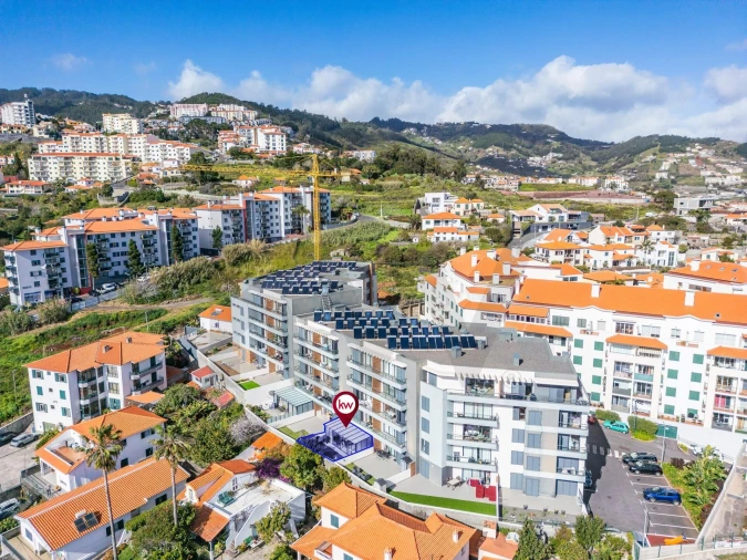 Apartamento T2 para Venda em Caniço Foto 35