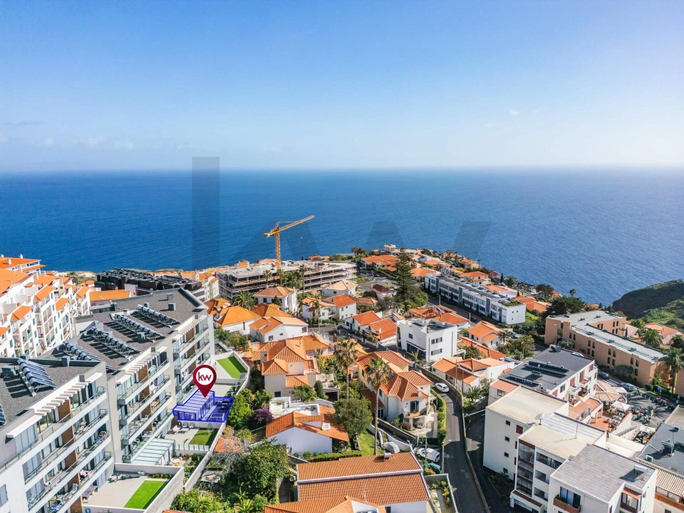 Apartamento T2 para Venda em Caniço Foto 37