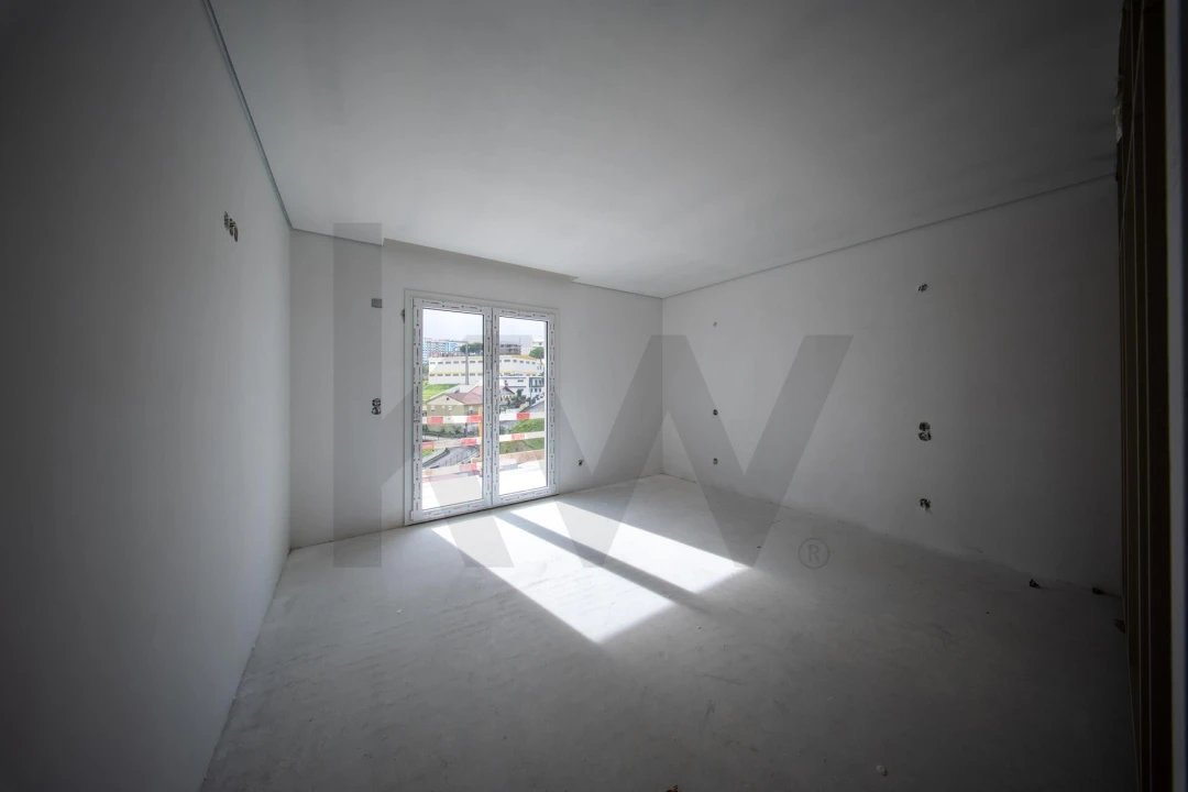 Apartamento T3 para Venda em Ramada e Caneças Foto 5