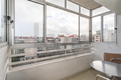 Apartamento T4 para Venda em Areeiro