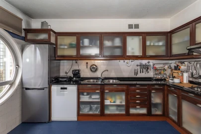 Apartamento T4 para Venda em Areeiro