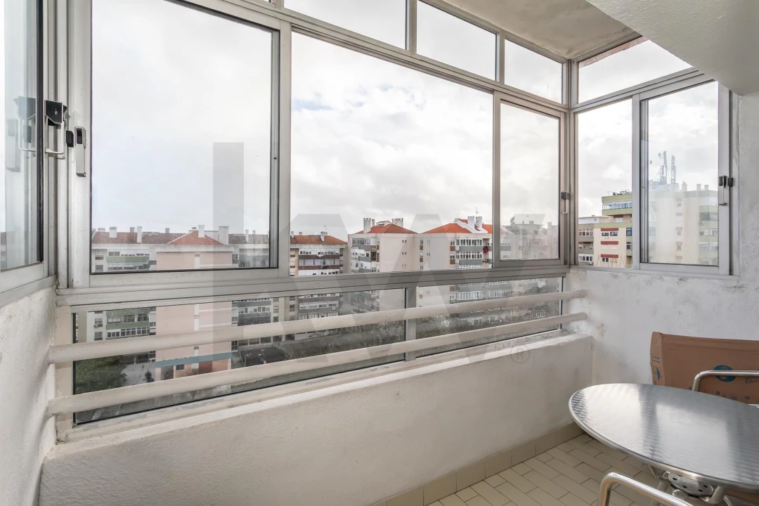 Apartamento T4 para Venda em Areeiro Foto 4