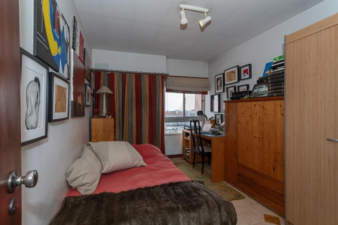 Apartamento T4 para Venda em Areeiro Foto 17