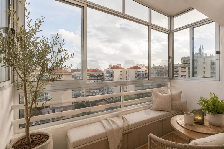 Apartamento T4 para Venda em Areeiro Foto 14