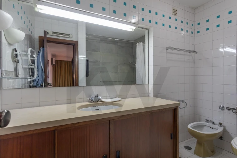 Apartamento T4 para Venda em Areeiro Foto 20