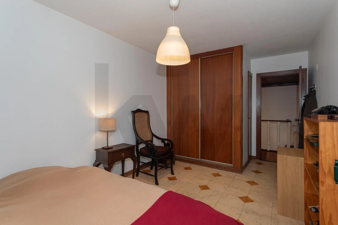 Apartamento T4 para Venda em Areeiro Foto 14