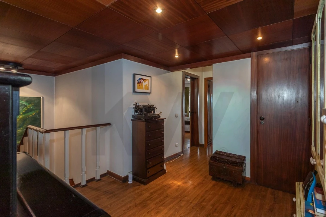 Apartamento T4 para Venda em Areeiro Foto 13