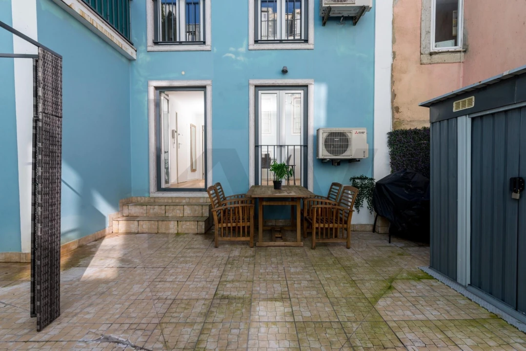 Apartamento T1 para Arrendamento em Santo António Foto 17