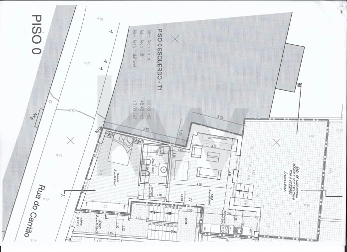 Apartamento T1 para Arrendamento em Santo António Foto 30