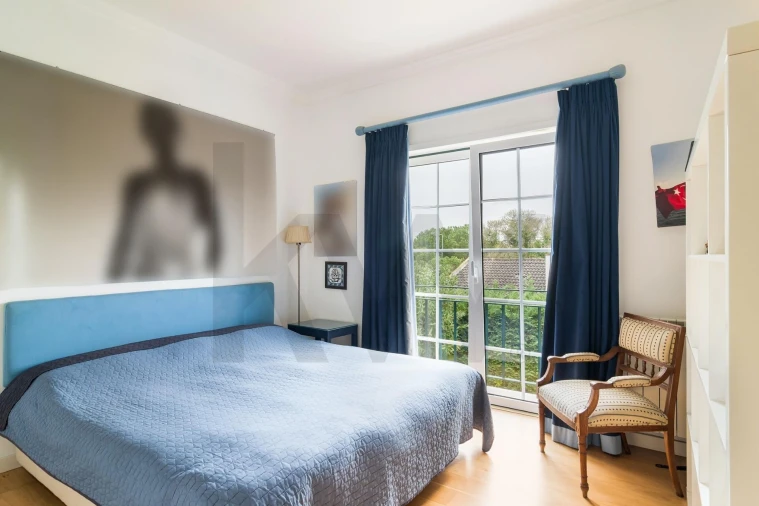 Moradia T5 para Venda em Alcabideche Foto 14