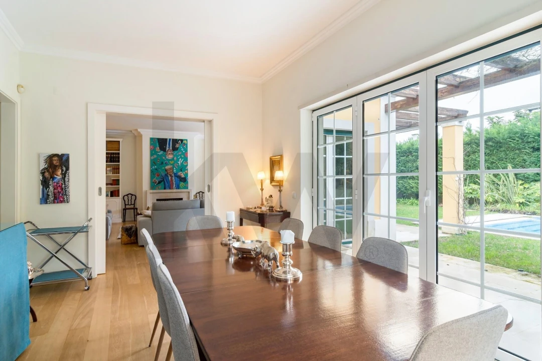 Moradia T5 para Venda em Alcabideche Foto 5