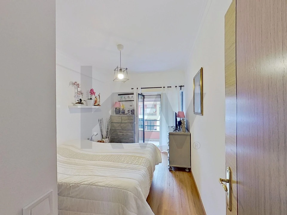 Apartamento T2 para Venda em Barcarena Foto 19