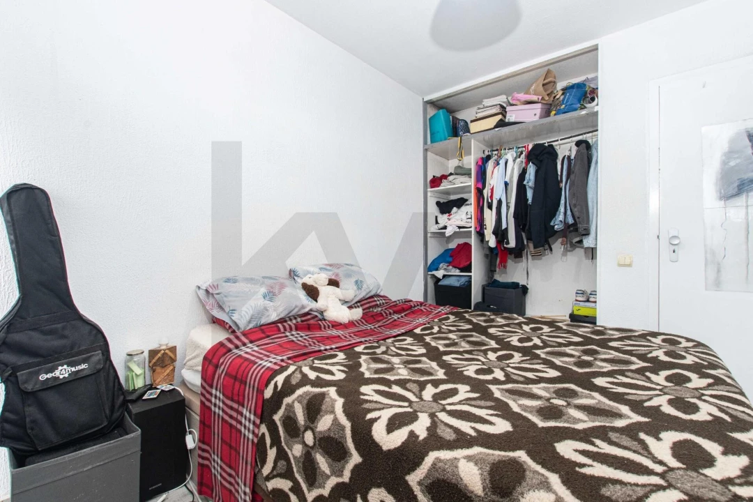 Apartamento T2 para Venda em Corroios Foto 18