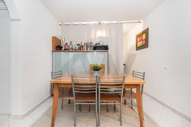 Apartamento T2 para Venda em Corroios Foto 14
