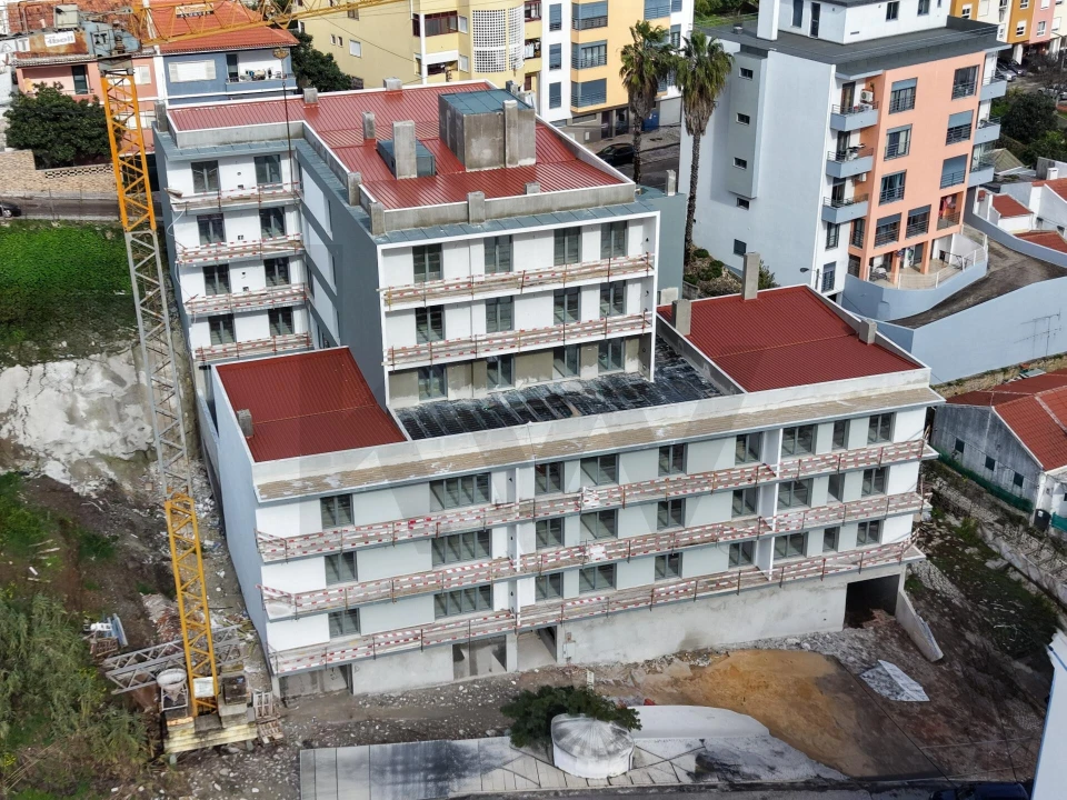 Apartamento T3 para Venda em Ramada e Caneças Foto 1