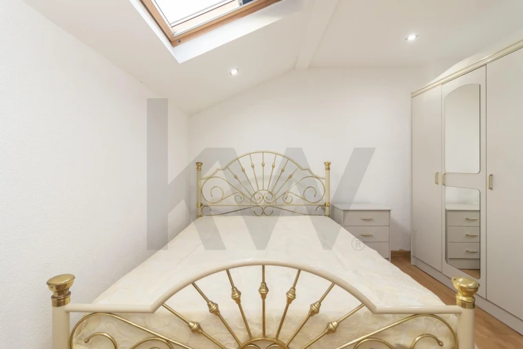 Apartamento T3 para Arrendamento em Amora Foto 34