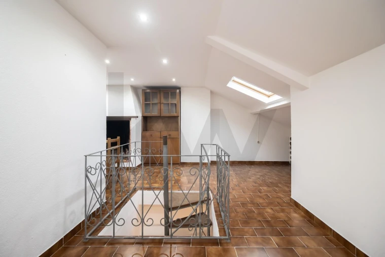 Apartamento T3 para Arrendamento em Amora Foto 35