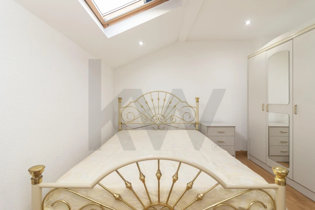 Apartamento T3 para Arrendamento em Amora Foto 34