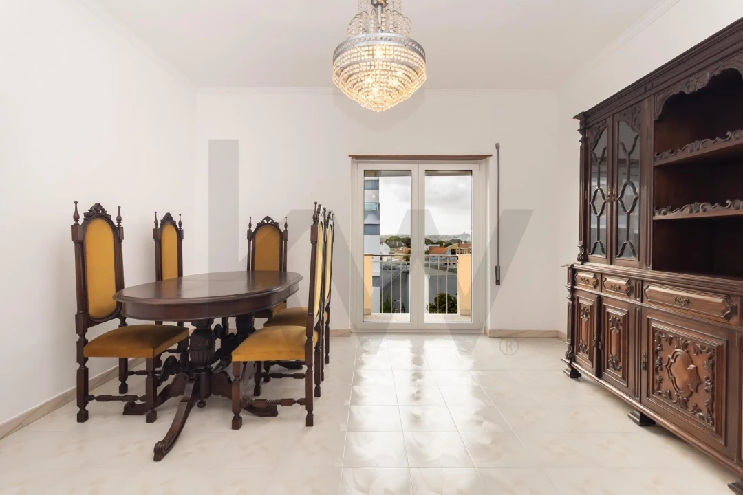 Apartamento T3 para Arrendamento em Amora Foto 14