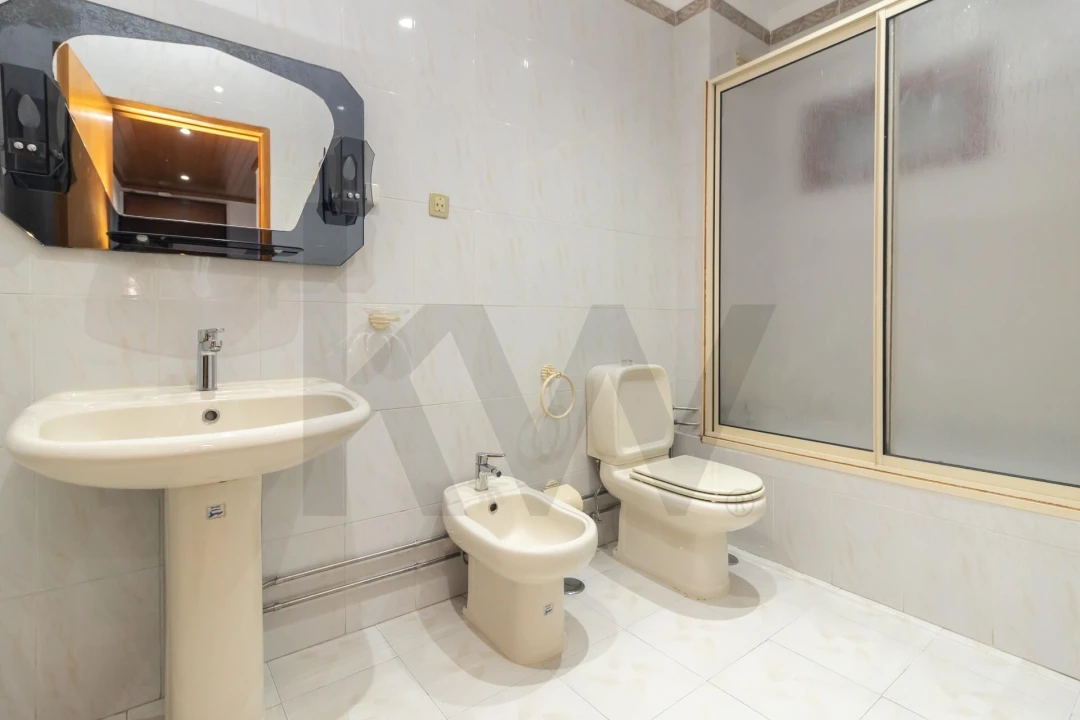 Apartamento T3 para Arrendamento em Amora Foto 20