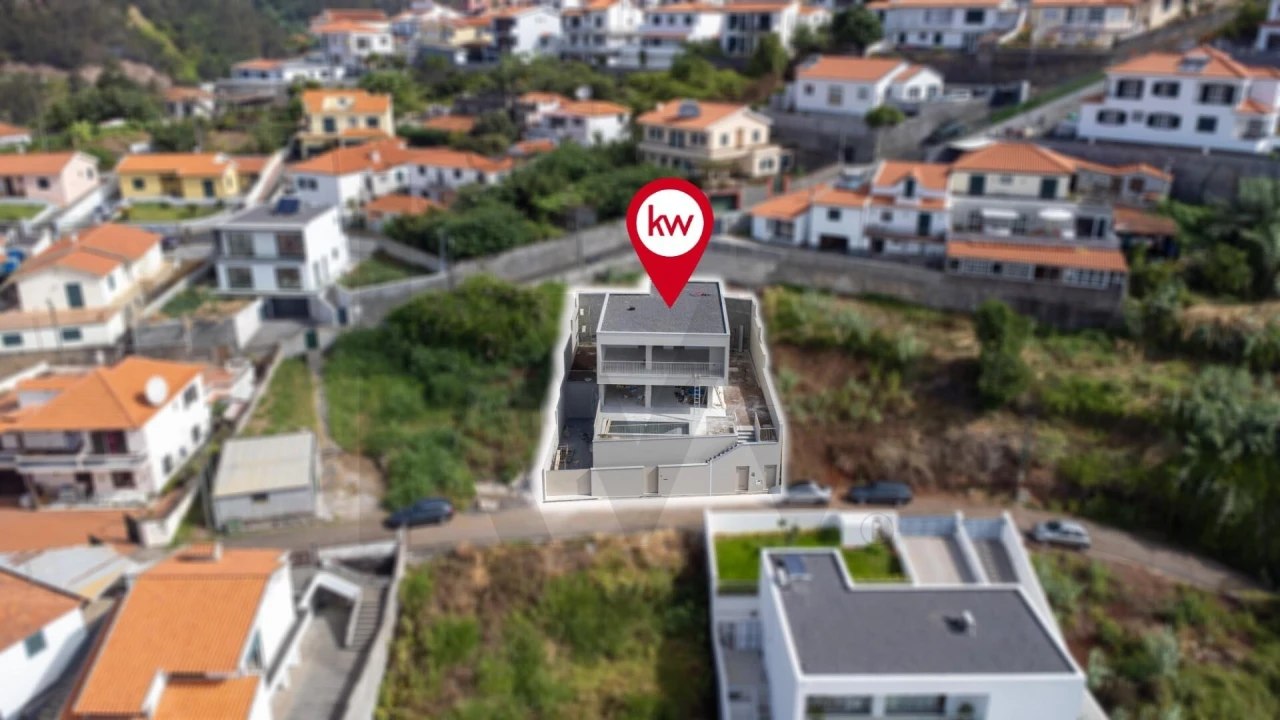 Moradia T3 para Venda em Monte Foto 14