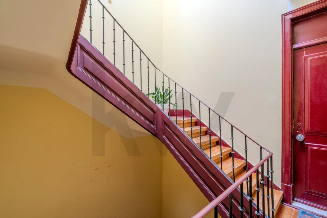 Apartamento T3 para Venda em Arroios Foto 1