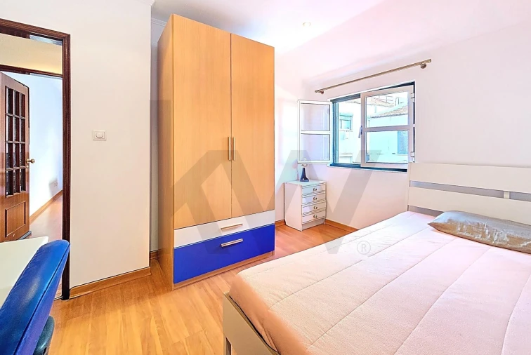 Apartamento T3 para Venda em Arroios Foto 4