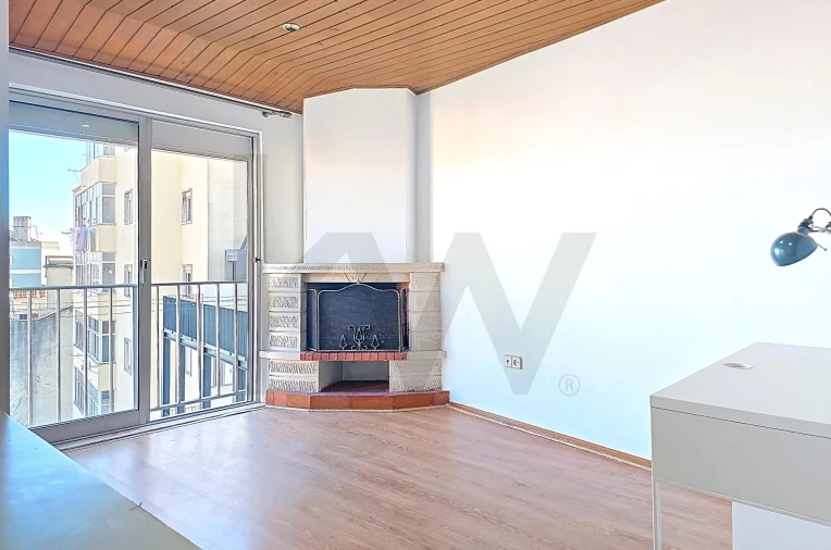 Apartamento T3 para Venda em Arroios Foto 16