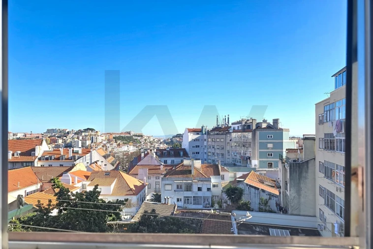 Apartamento T3 para Venda em Arroios Foto 11