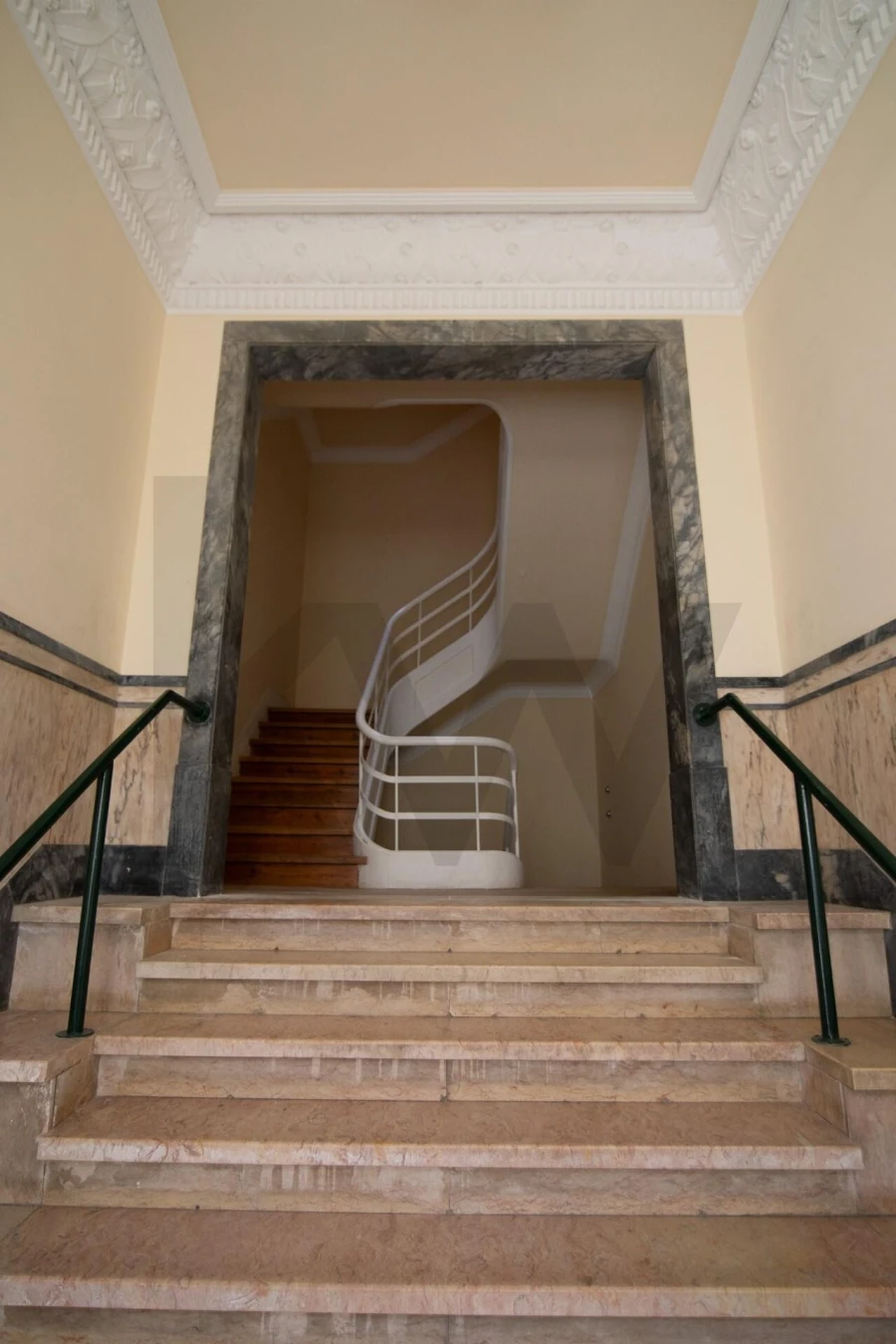 Apartamento T3 para Venda em Arroios Foto 2