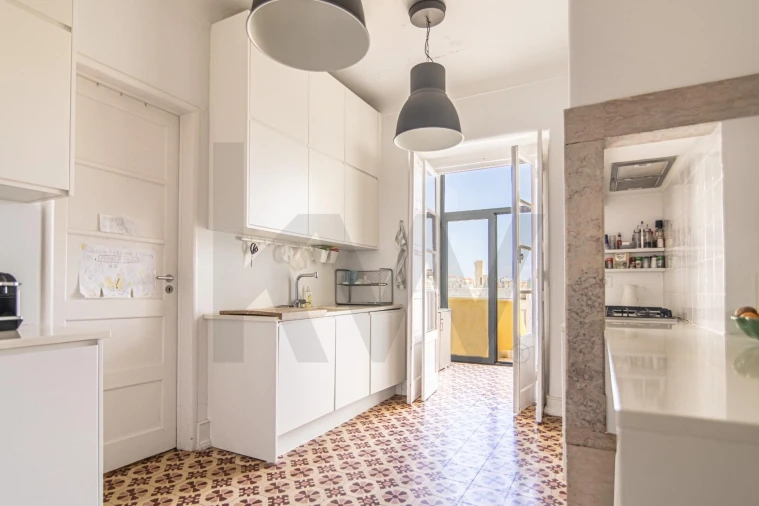 Apartamento T3 para Venda em Arroios Foto 9