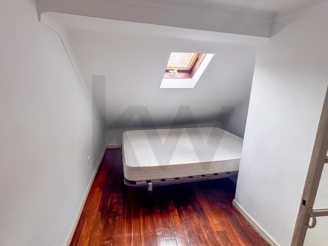 Apartamento T1 para Venda em Misericórdia Foto 4