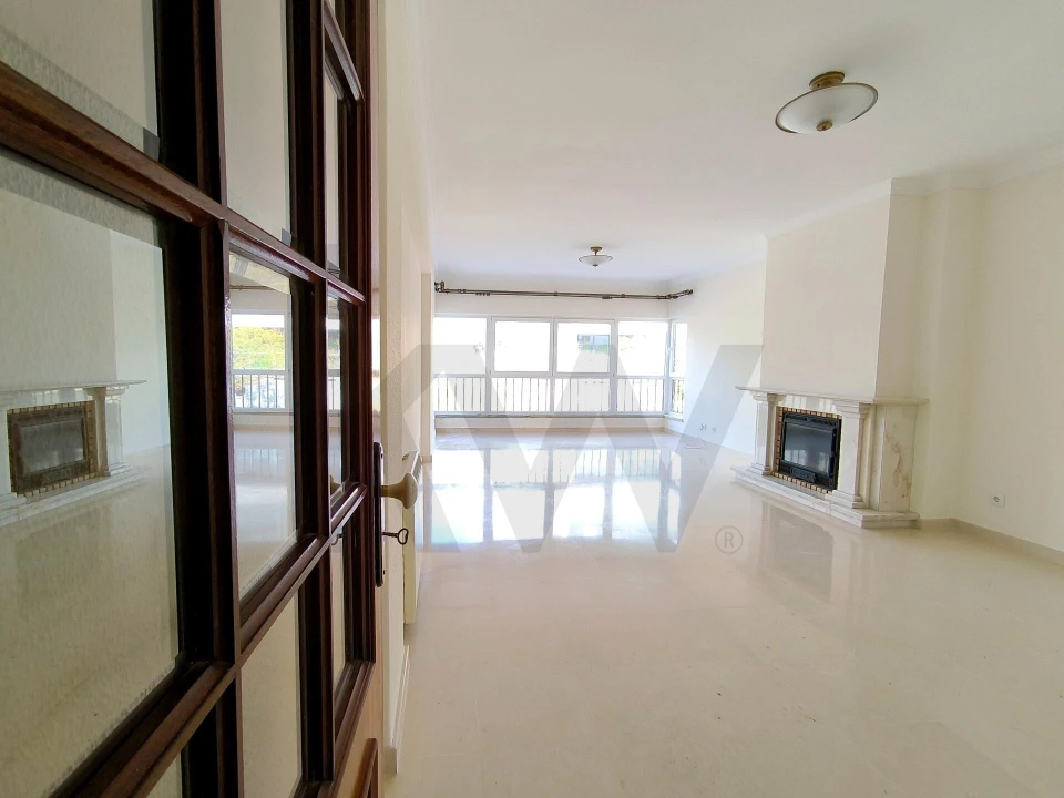 Apartamento T3 para Arrendamento em Oeiras e São Julião da Barra, Paço de Arcos e Caxias Foto 6