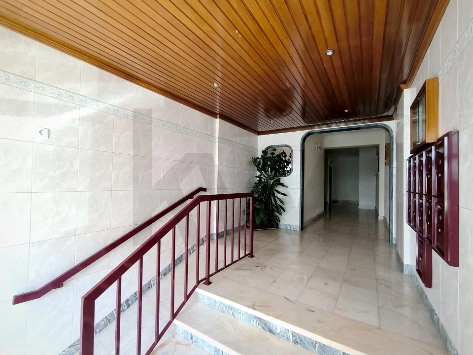 Apartamento T3 para Arrendamento em Oeiras e São Julião da Barra, Paço de Arcos e Caxias Foto 3