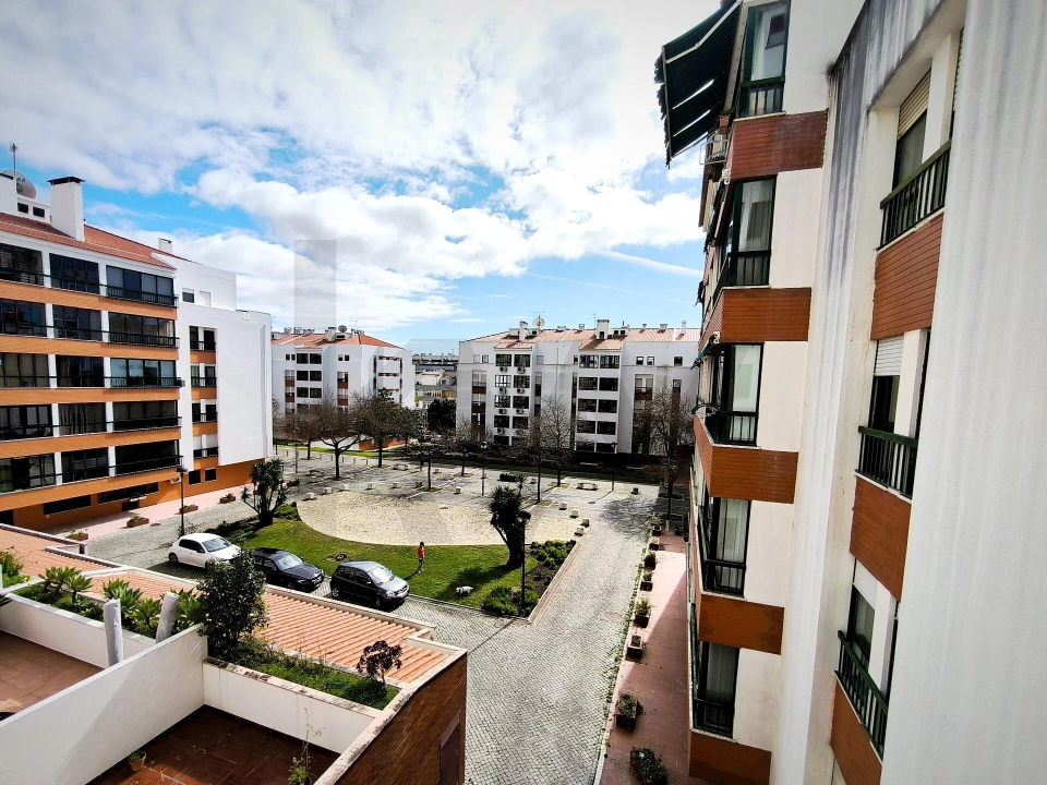 Apartamento T3 para Arrendamento em Oeiras e São Julião da Barra, Paço de Arcos e Caxias Foto 18