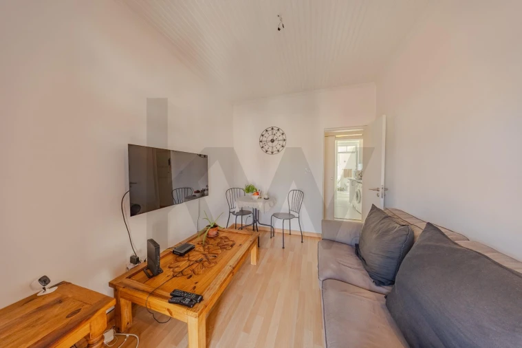 Apartamento T2 para Venda em São Vicente Foto 2