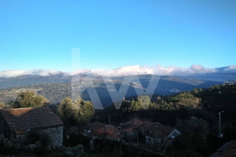 Moradia T3 para Venda em Bustelo, Carneiro e Carvalho de Rei Foto 15