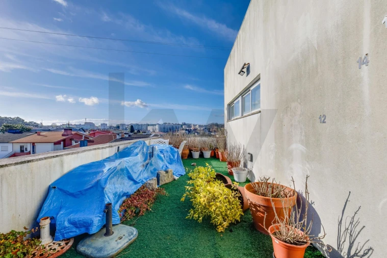 Moradia T5 para Venda em Castêlo da Maia Foto 57