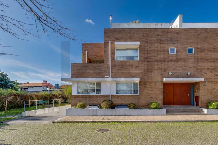 Moradia T5 para Venda em Castêlo da Maia Foto 1