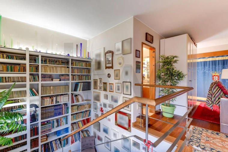 Moradia T5 para Venda em Castêlo da Maia Foto 50