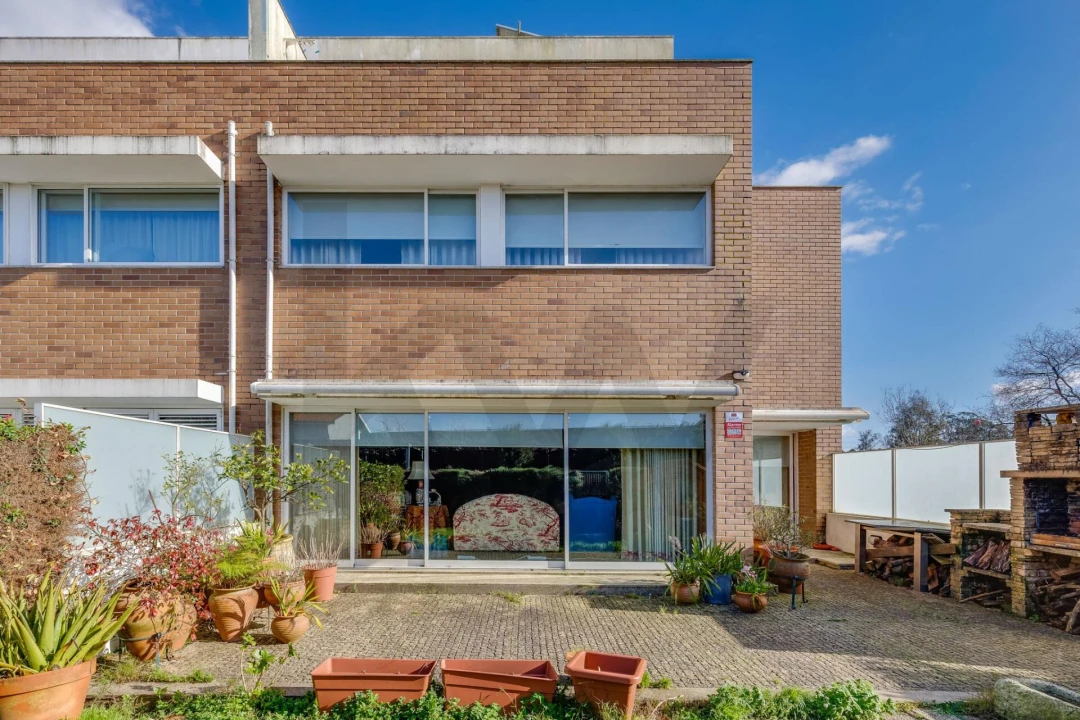 Moradia T5 para Venda em Castêlo da Maia Foto 9