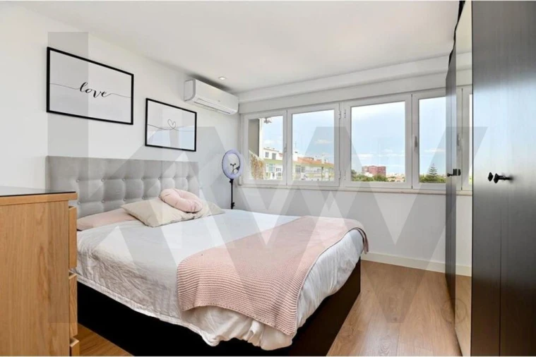 Apartamento T3 para Arrendamento em Carcavelos e Parede Foto 22