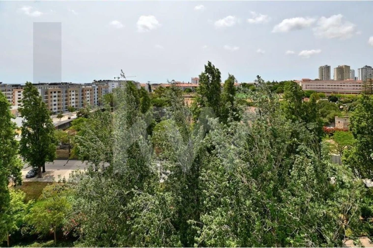 Apartamento T3 para Arrendamento em Carcavelos e Parede Foto 13