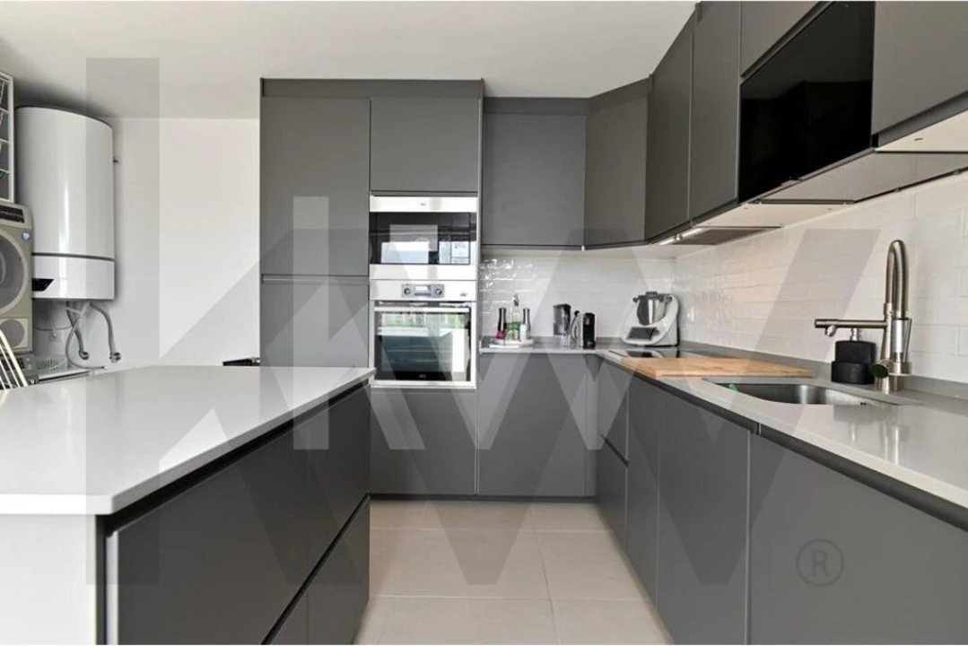 Apartamento T3 para Arrendamento em Carcavelos e Parede Foto 8