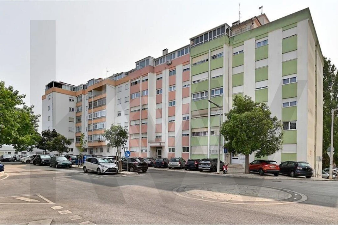 Apartamento T3 para Arrendamento em Carcavelos e Parede Foto 32