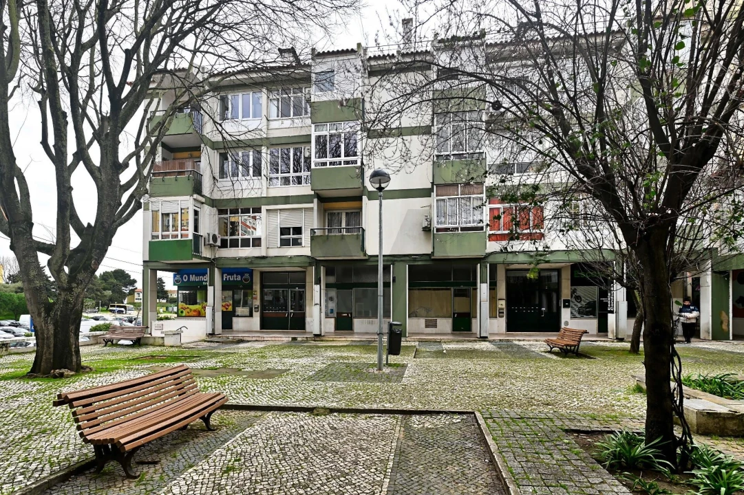 Apartamento T2 para Venda em Santa Iria de Azoia, São João da Talha e Bobadela Foto 17